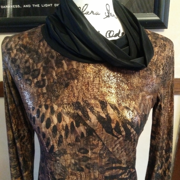 Swoop turtle neck dress - Picture 3 of 5